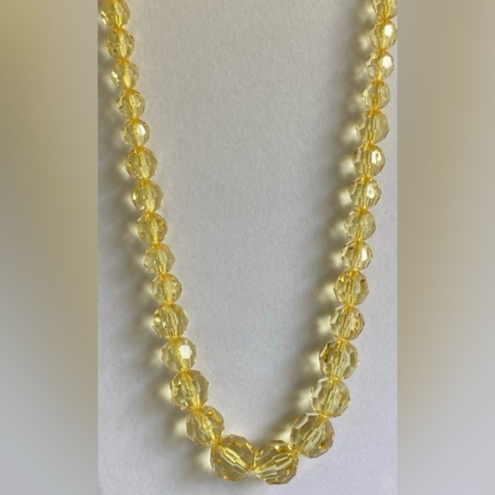 Vintage Yellow Beaded Necklace